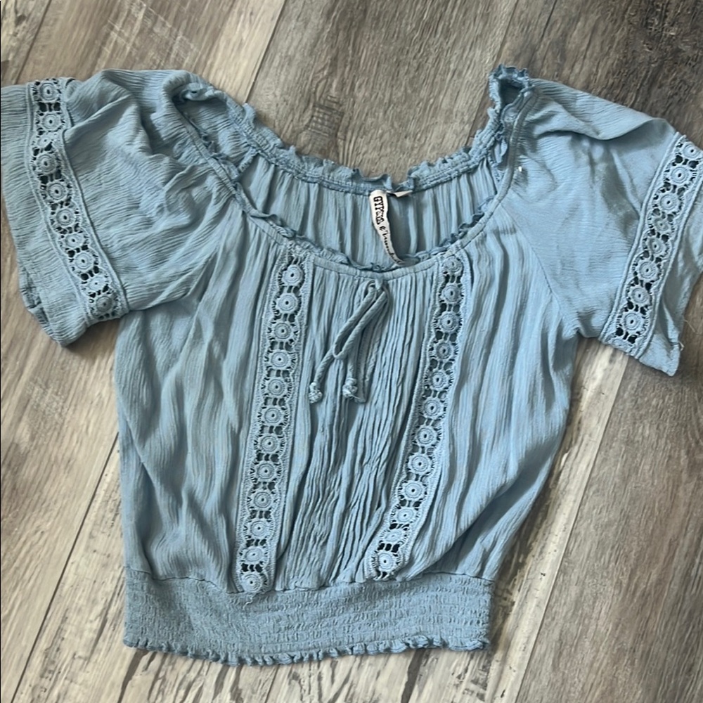 ⭐️Super cute BoHo crop top